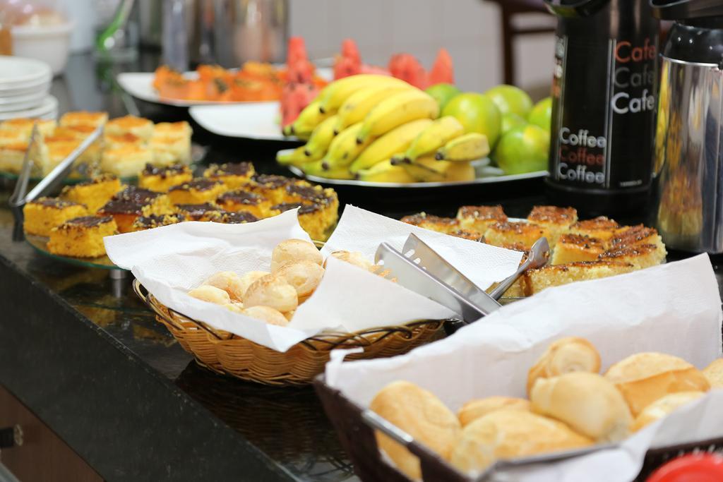 ארגוארי Big Executive Hotel מראה חיצוני תמונה